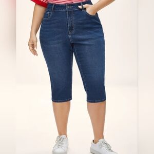 Bloomchic Stretchy 5 Pockets Skinny-Fit Crop Jeans 18